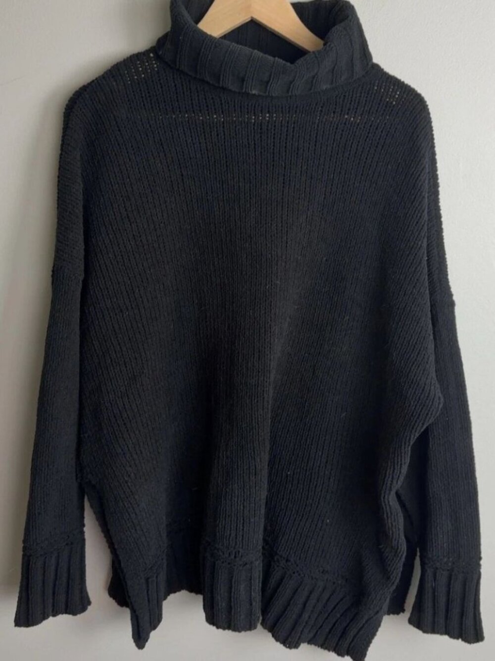 Aerie Black Chunky Knit Turtleneck Sweater Oversized Size Large Women’s